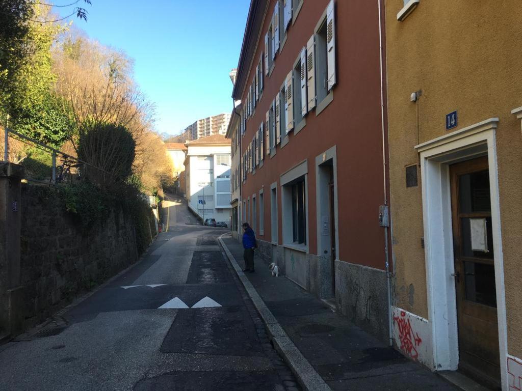 Parking Voiture & Appartement 2Pcs Lausanne Centre Exterior photo