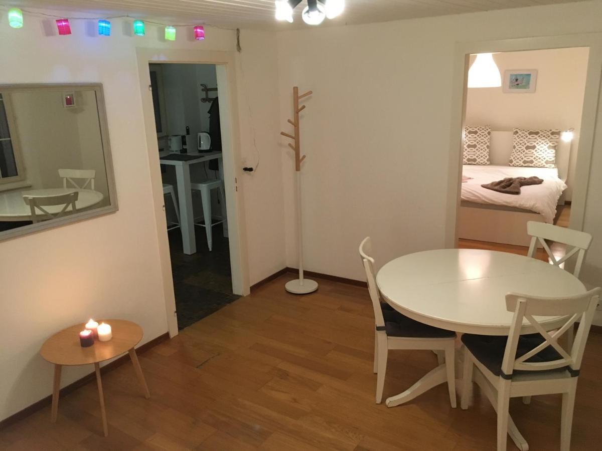 Parking Voiture & Appartement 2Pcs Lausanne Centre Exterior photo